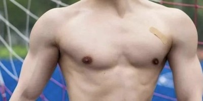 微瑕机长的肌肉身材好成这样！我真的不敢想啊！