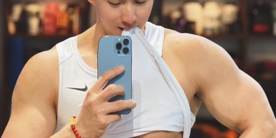 湖北健壮肌肉帅哥，这身肌肉简直帅炸了