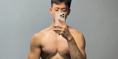 188cm大胸肌白净体育生帅哥