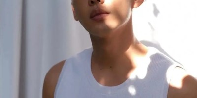 刘亚仁又来上海酒吧浪了！舌吻壮熊完全放飞自我了！