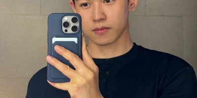 男生冬天发型别乱剪，试试这3款造型，阳光帅气，尽显潮男范儿！