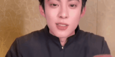 王鹤棣：“老爽了，狂风暴雨在我身上抽打，我也要保持优雅。”