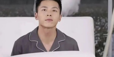 新晋小生何与新剧被骂“油腻”，剧外薄肌沐浴照却火到外网了！