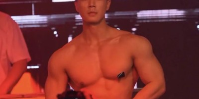 参加多人运动被抓？肌肉网红现身曼谷跨年趴破谣言！