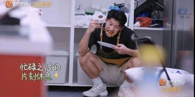 许光汉被采访自曝只穿内裤睡觉？网友直呼太敢做敢说呀？