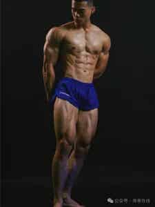 寸头肌肉拳击教练，爷们味足足滴！-潮男潮北