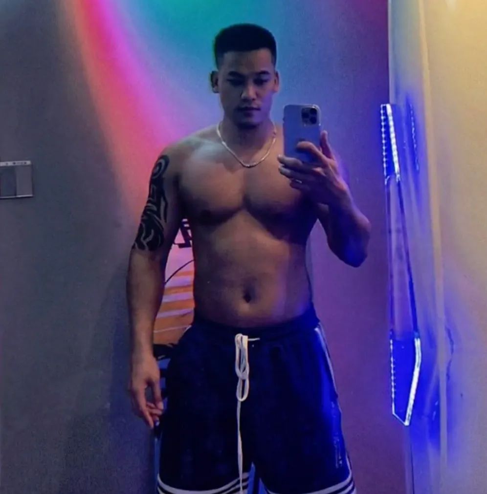 山东体院 185CM 壮男