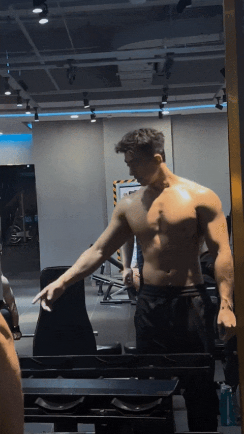 内蒙古肌肉男人，健硕身材人夫感 MAX 引热潮！
