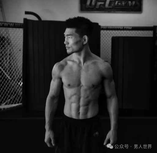 运动员的小腹肌，宋亚东，博击运动员