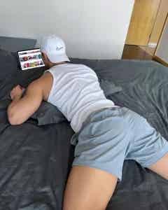 泼水节大趴上稳居C位的Gogoboy找到了！-潮男潮北