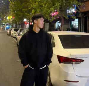 肌肉小哥私拍被骗了？他本人回应了！-潮男潮北