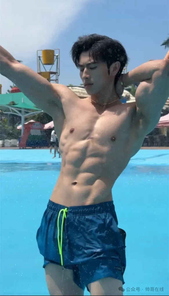 健身房帅男肌肉 CP
