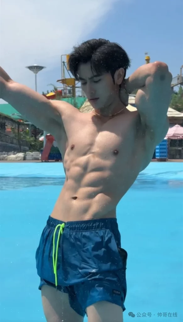 健身房帅男肌肉 CP