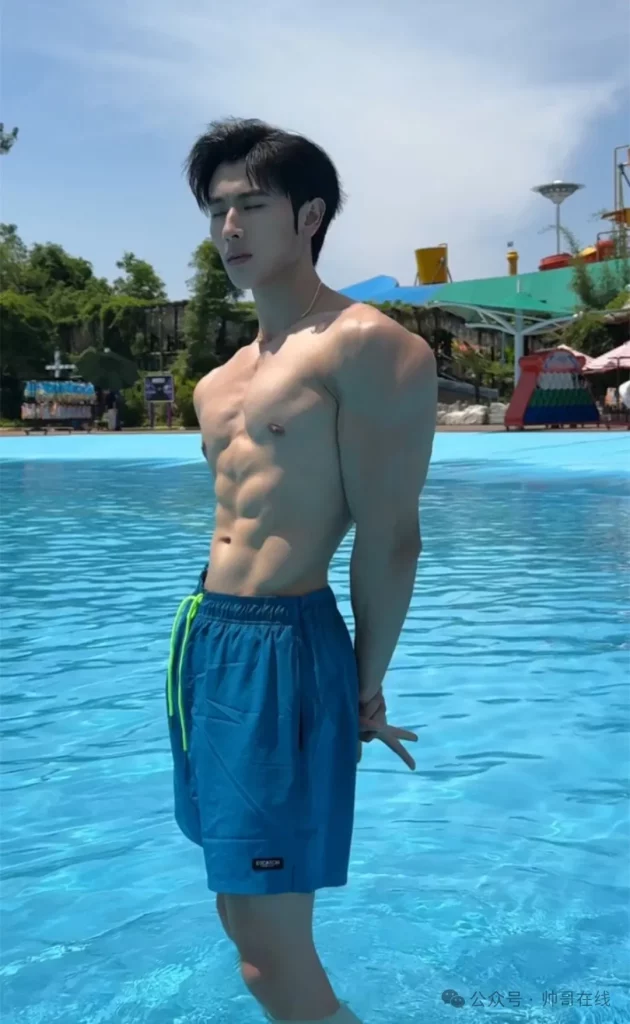 健身房帅男肌肉 CP