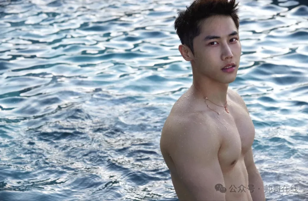 快乐加倍的 190CM 短发肌肉奶弟，太多人馋他的身子了！