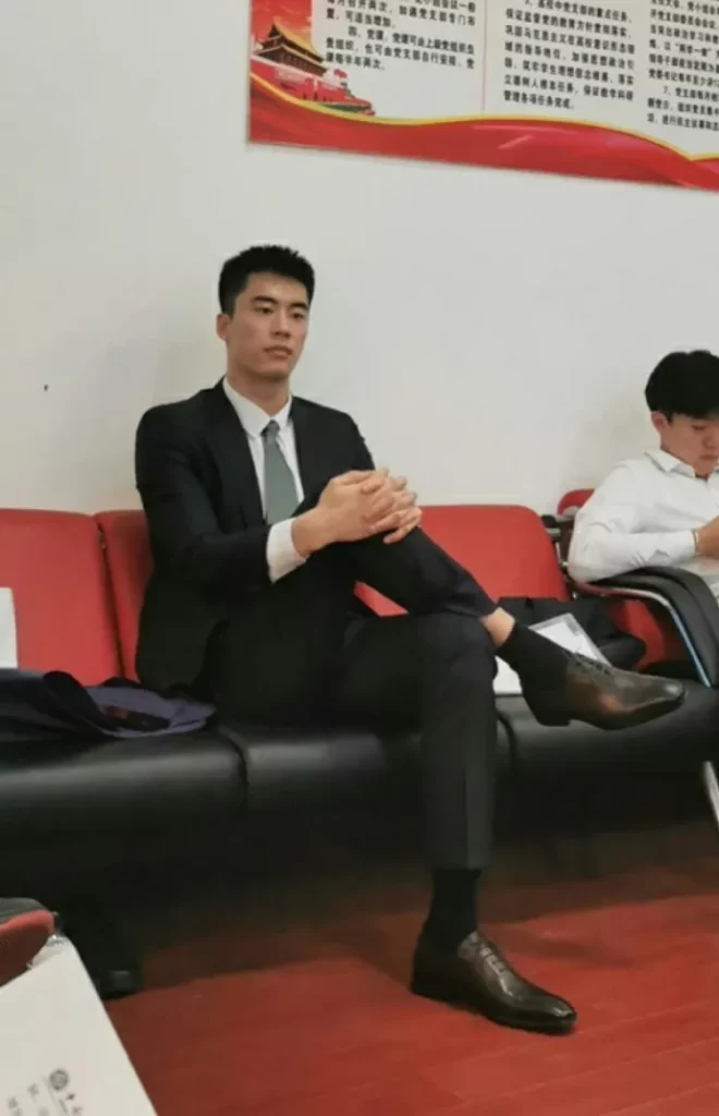 中南大学 187CM 男大天花板游泳体育生