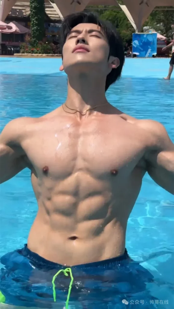 健身房帅男肌肉 CP