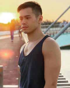 非常帅气的肌肉男护士-潮男潮北