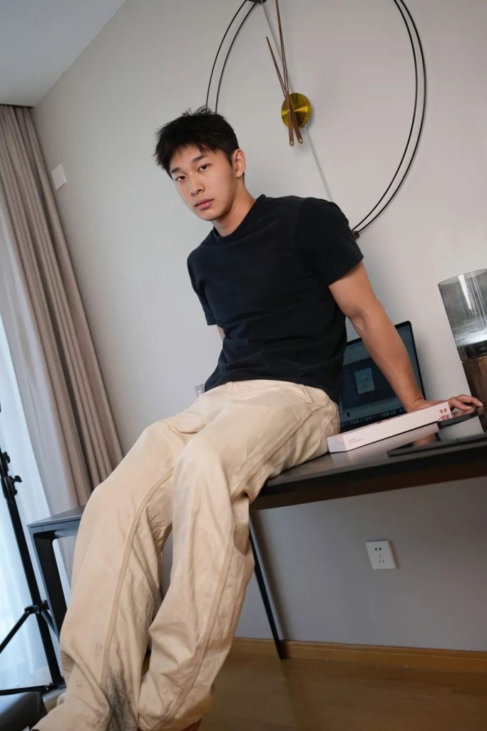 中南财经政法大学的直男都被采访了～