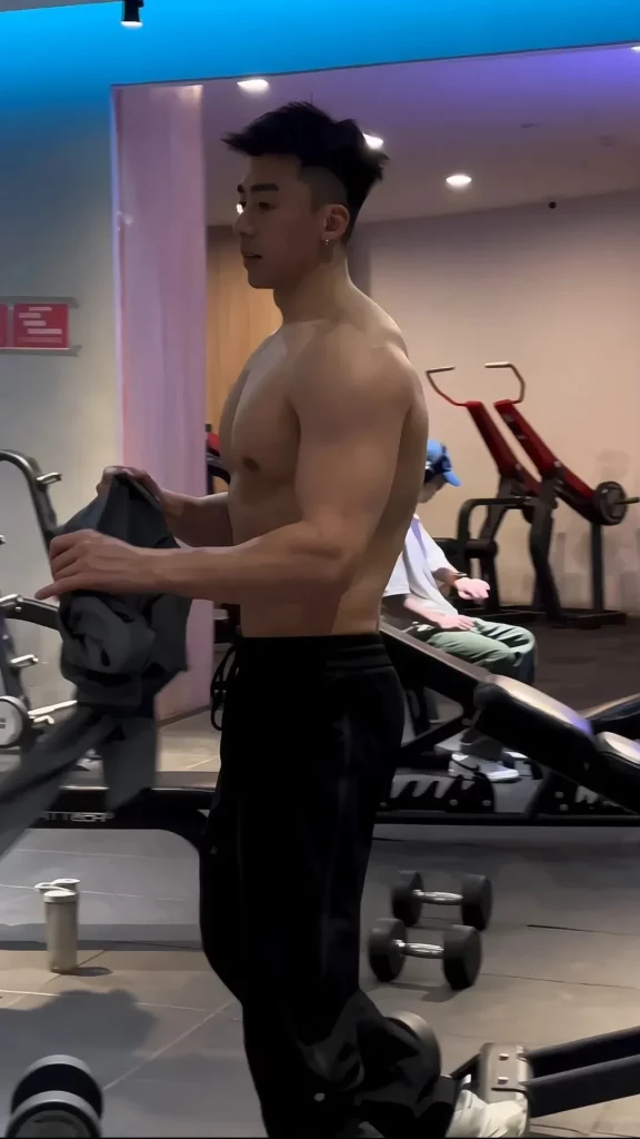 内蒙古肌肉男人，健硕身材人夫感 MAX 引热潮！