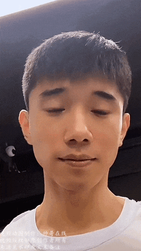 内娱新晋男菩萨赵仁杰拍拳击写真，寸头肌肉男友张力满了！