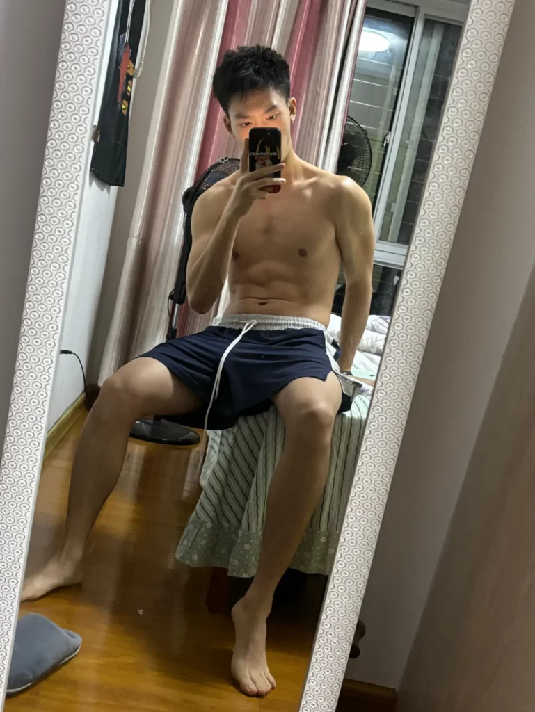 广州体育学院小腹肌体育生
