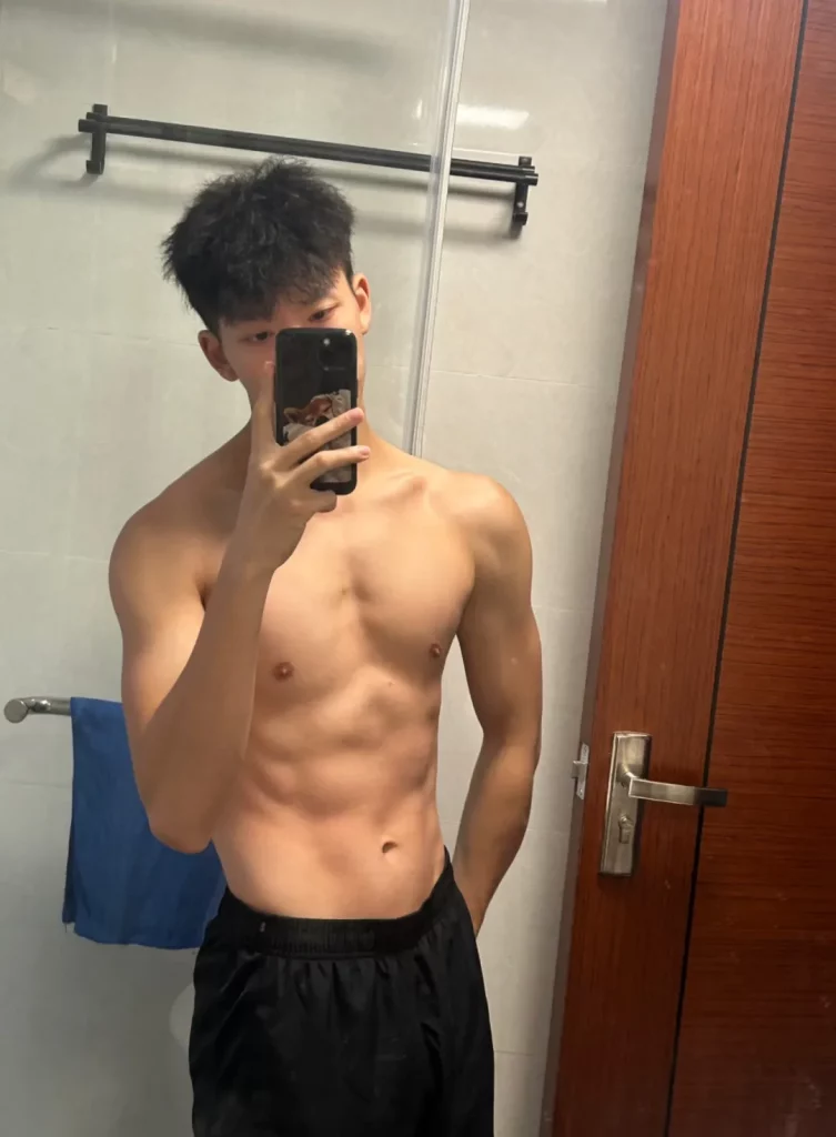 广州体育学院小腹肌体育生