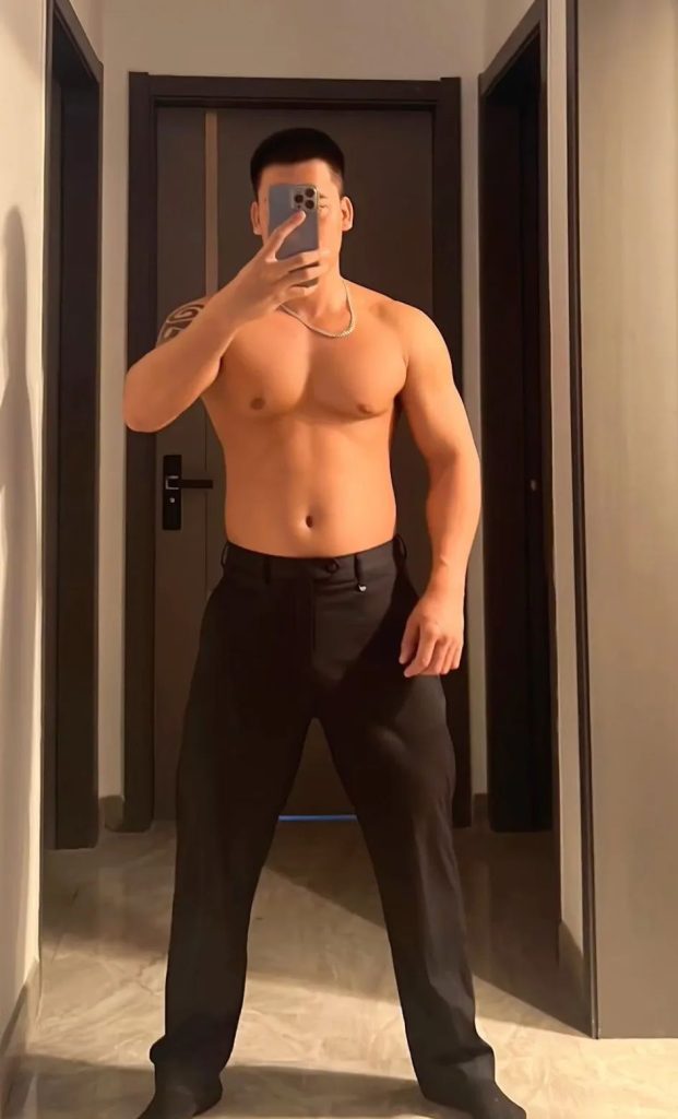 山东体院 185CM 壮男