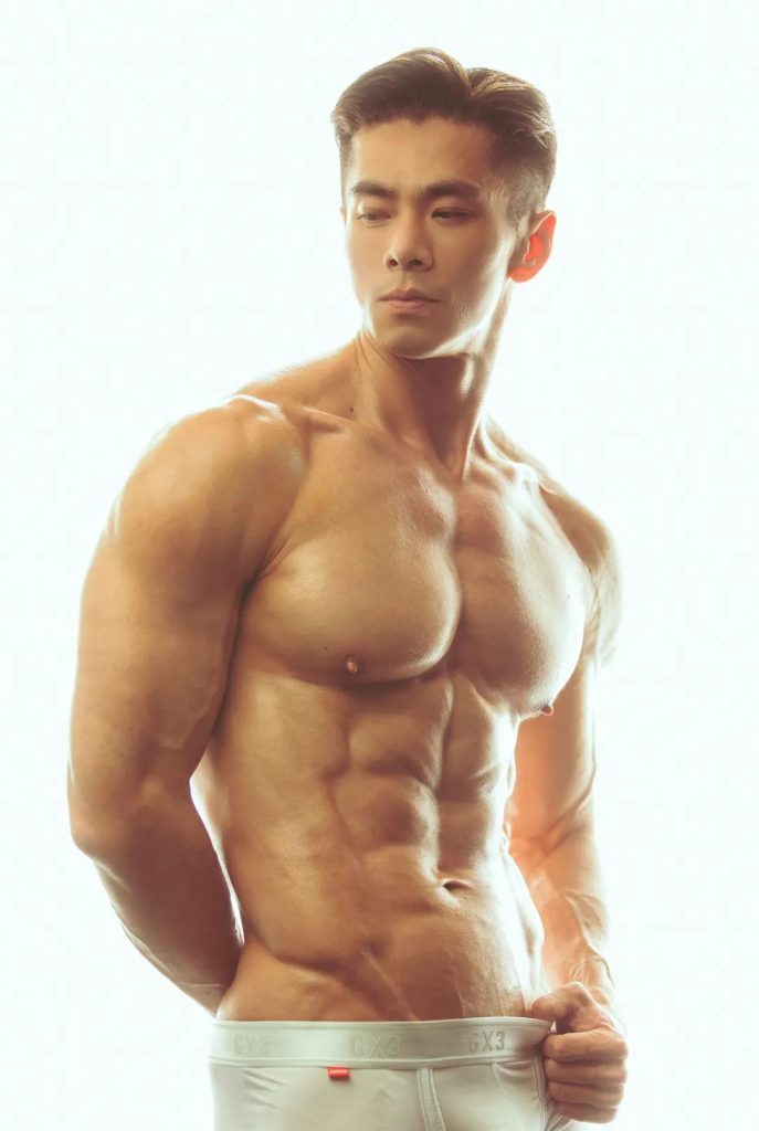 空少拔掉衣后拍写真吸引金主,穿太少只能打码了! 空少拔掉衣后拍写真吸引金主,穿太少只能打码了!