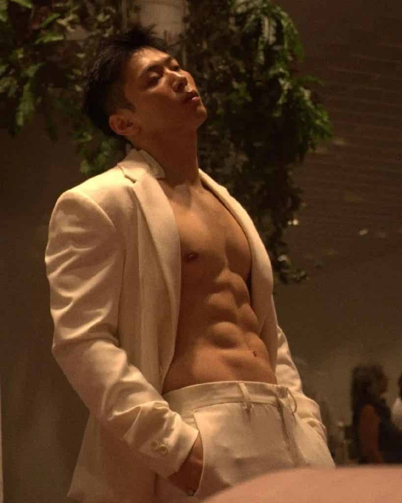 推特网红被扒是上交研究生?!大乌龙! 推特网红被扒是上交研究生?!大乌龙!