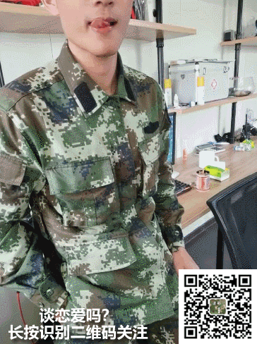 安徽 22 岁野生体育生浴室自拍，这男大实力藏不住了！