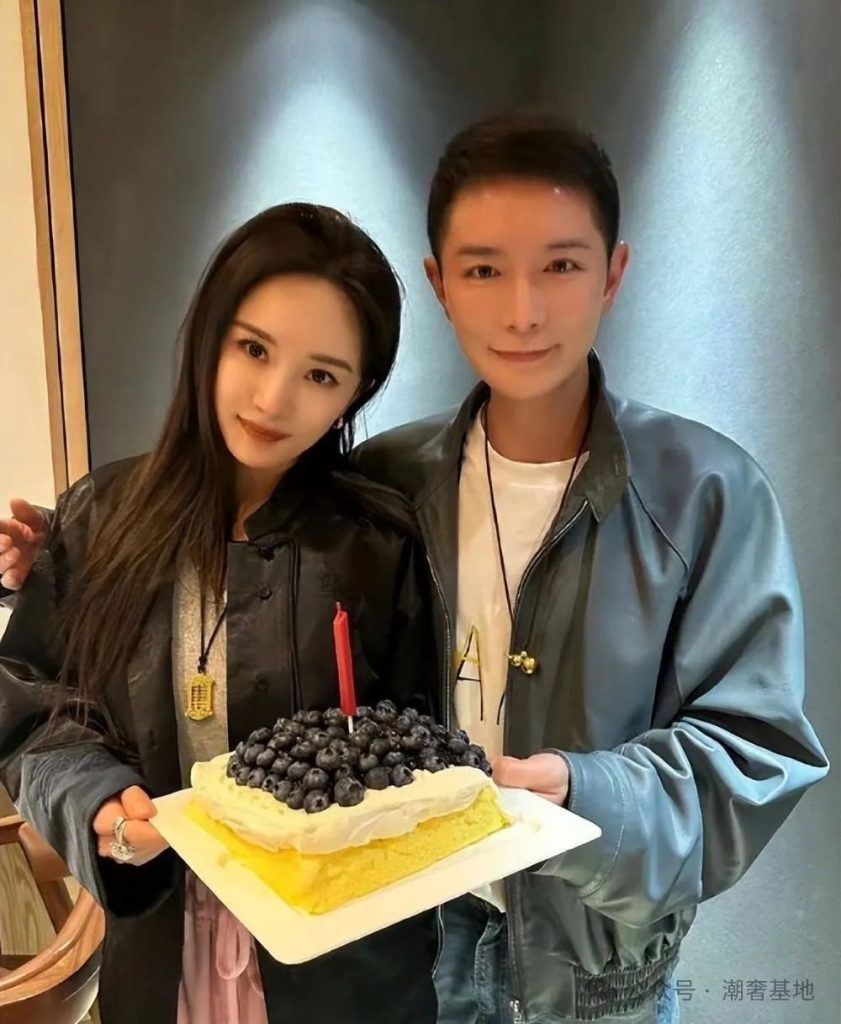 VOGUE 新新编:直男没审美,时尚全靠 gay VOGUE 新新编:直男没审美,时尚全靠 gay