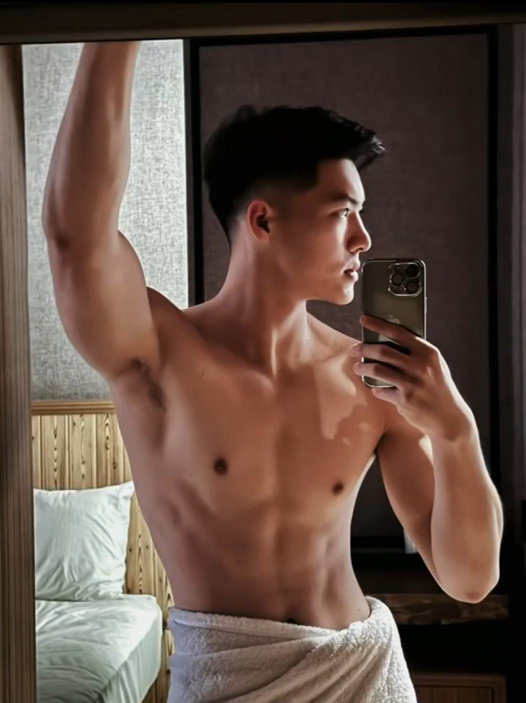 185CM 武汉体育学院篮球特长生，刚出浴有多好看？