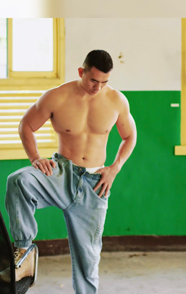 人夫感十足的重庆大叔,四十岁壮实男人你爱吗? 人夫感十足的重庆大叔,四十岁壮实男人你爱吗?