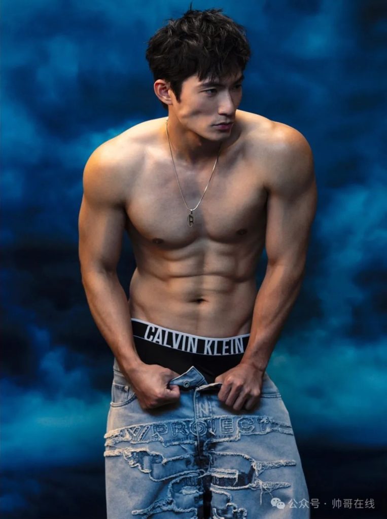 带坏学弟的肌肉模特学长,运动天菜帅哥是理想男友的样子吗? 带坏学弟的肌肉模特学长,运动天菜帅哥是理想男友的样子吗?