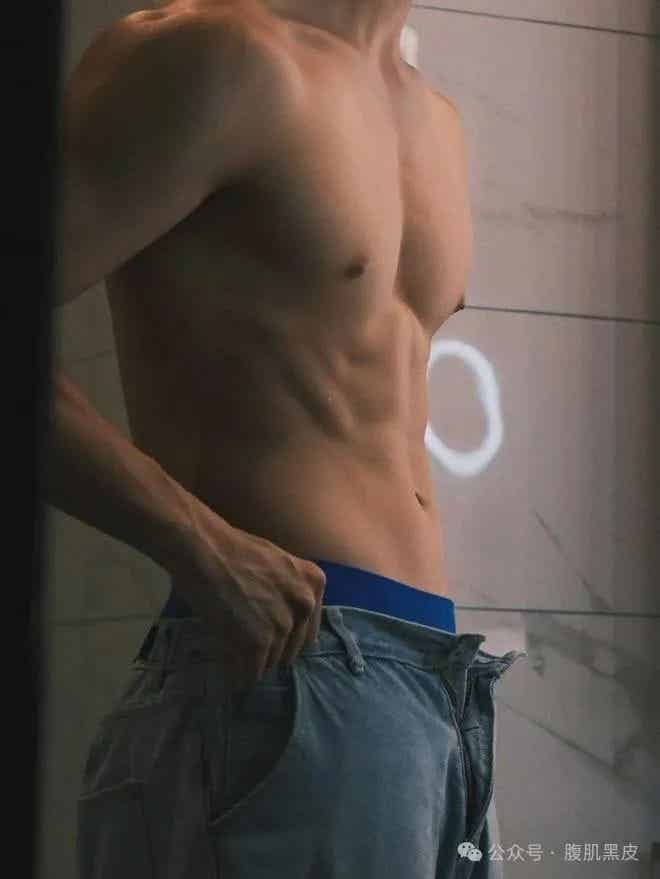 190cm 山东 20 体育生私生活曝光,太会玩了吧? 190cm 山东 20 体育生私生活曝光,太会玩了吧?