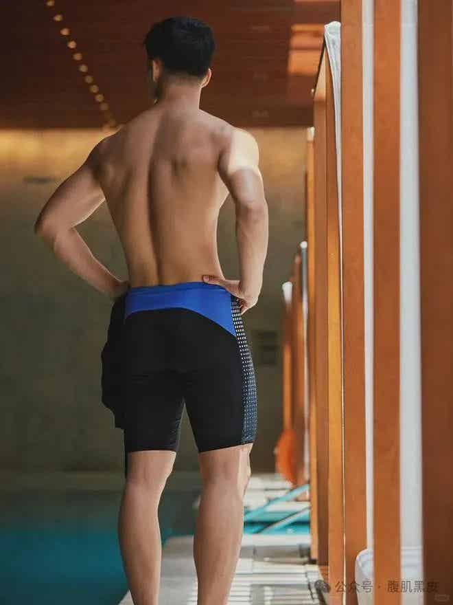 190cm 山东 20 体育生私生活曝光,太会玩了吧? 190cm 山东 20 体育生私生活曝光,太会玩了吧?