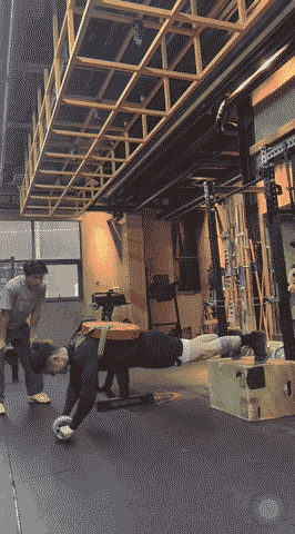 32 岁蒋劲夫近照曝光,没想到他变成这样了! 32 岁蒋劲夫近照曝光,没想到他变成这样了!