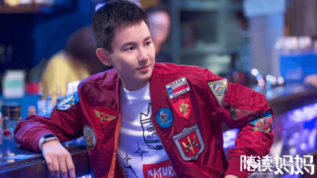 胡先煦新电影脱光光,跪着喊主人,乌尔善真会拍! 胡先煦新电影脱光光,跪着喊主人,乌尔善真会拍!