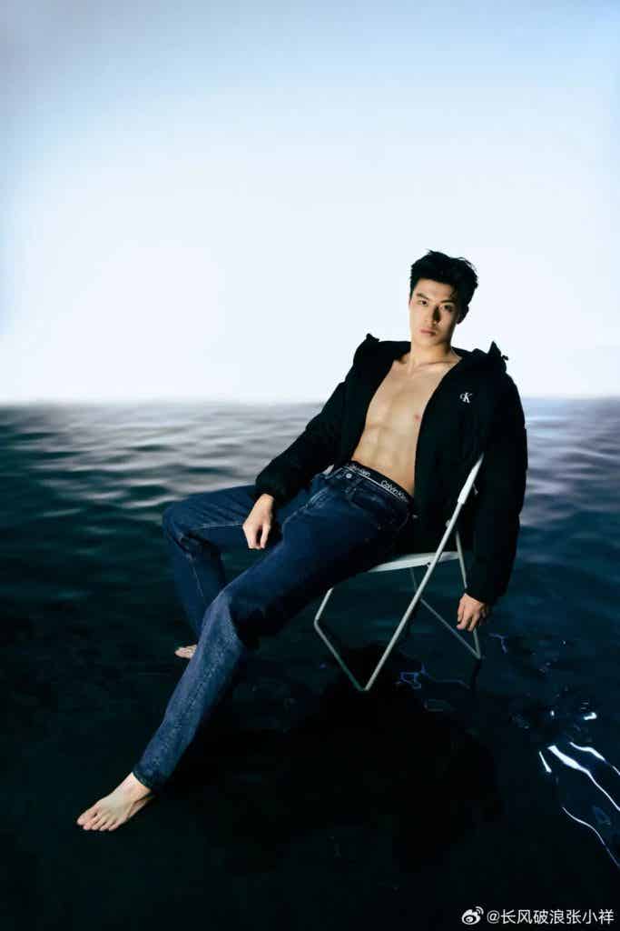 张翼祥居然拍了 CK 大片!我真的超可以! 张翼祥居然拍了 CK 大片!我真的超可以!