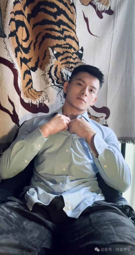 在【泰国宋干节】0 开张的他!竟然被采访了… 在【泰国宋干节】0 开张的他!竟然被采访了…