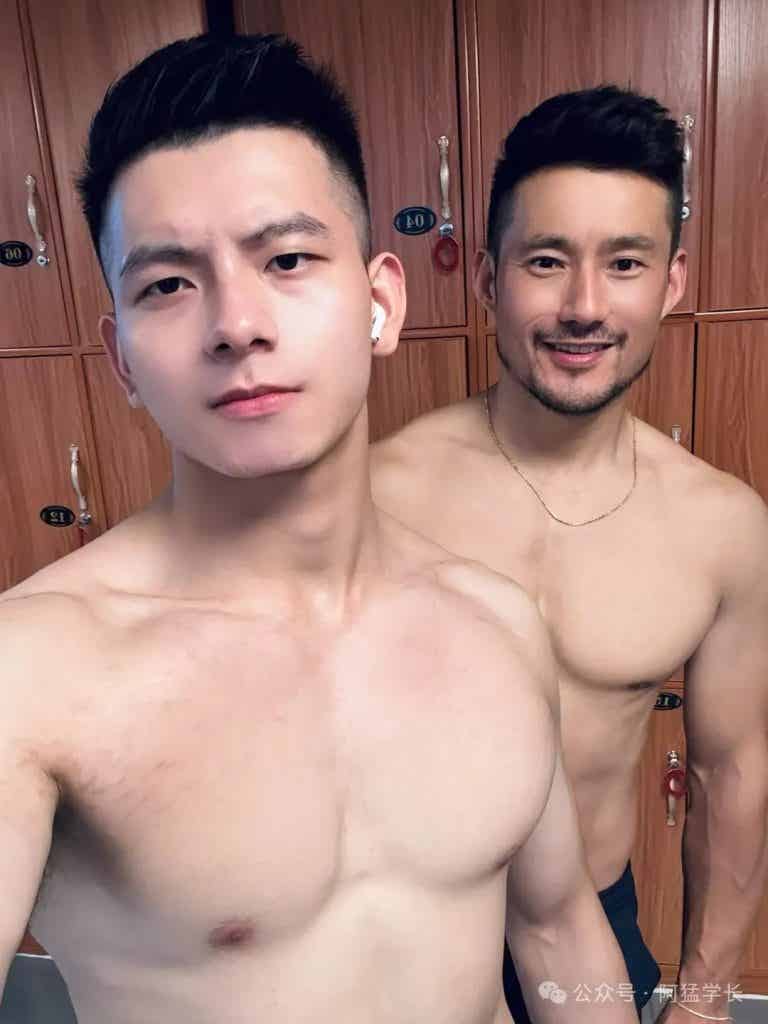 在【泰国宋干节】0 开张的他!竟然被采访了… 在【泰国宋干节】0 开张的他!竟然被采访了…