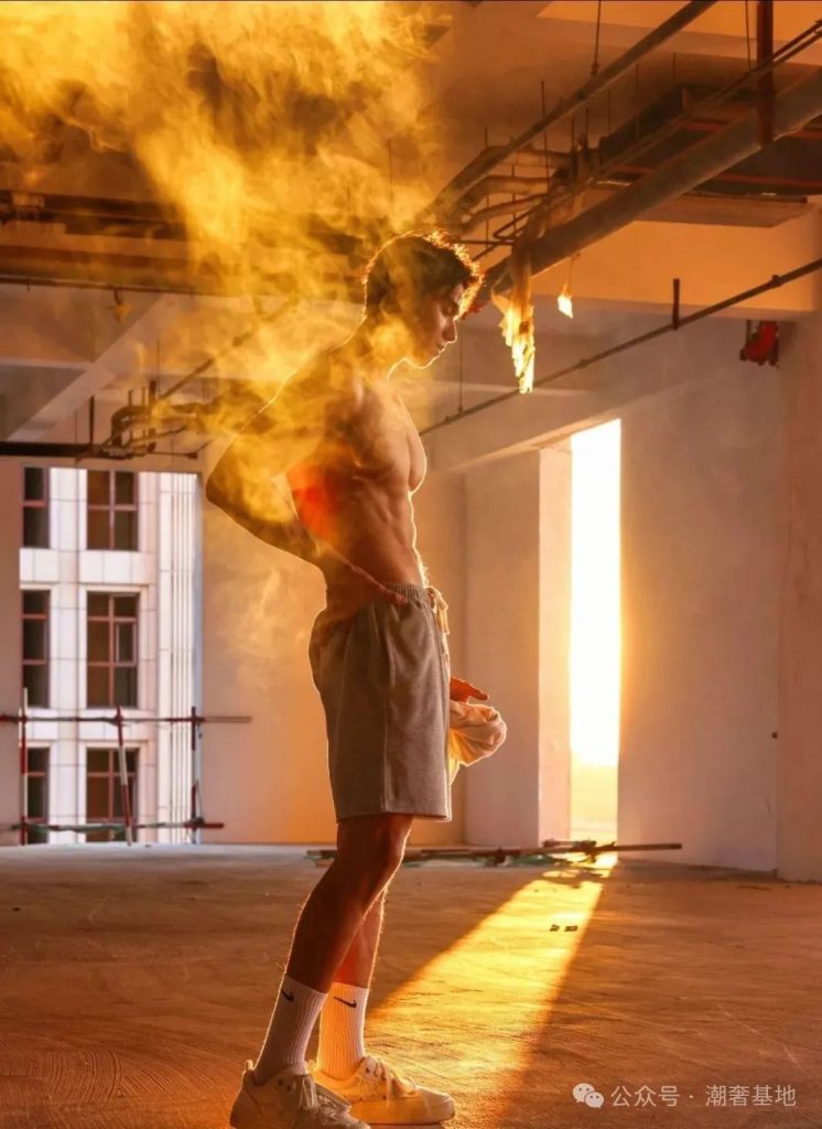 山东 185cm 小哥被约拍写真—青春如火残阳似血！