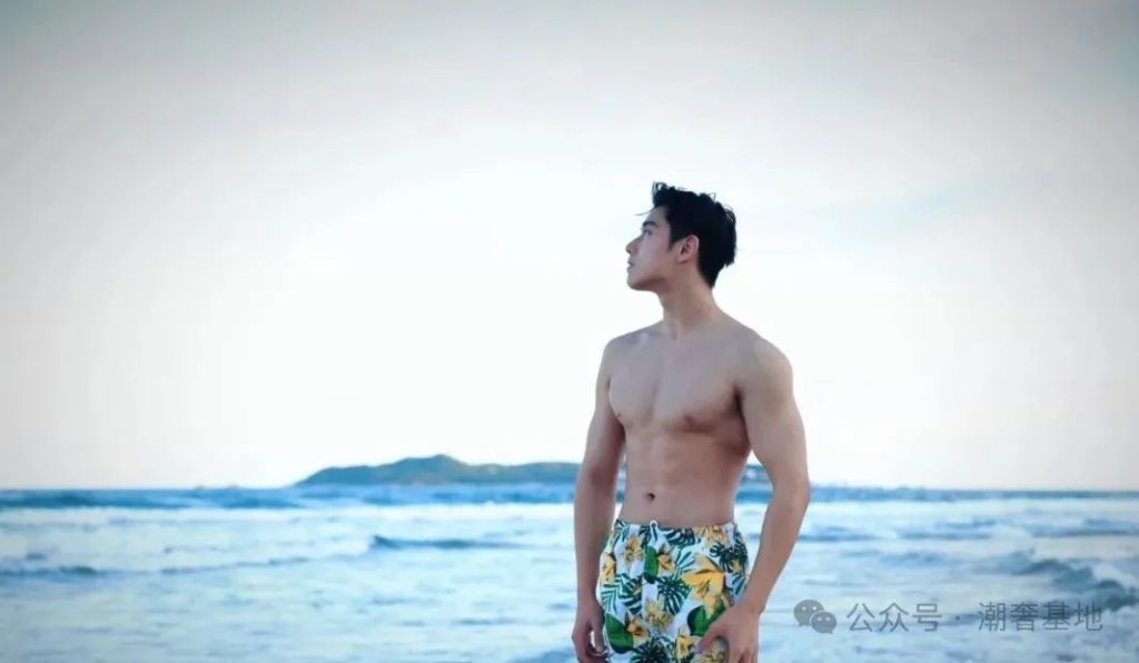 山东 185cm 小哥被约拍写真—青春如火残阳似血！