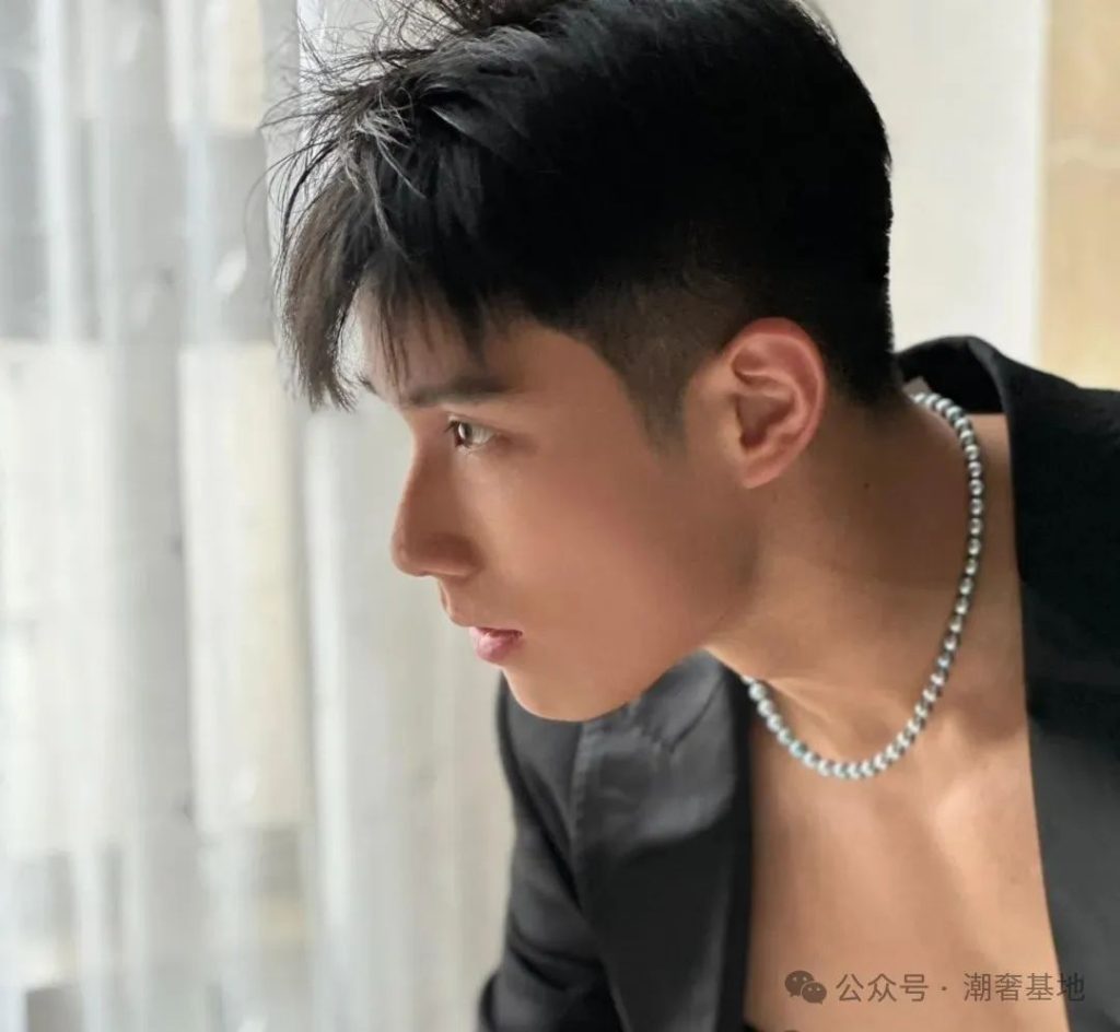 山东 185cm 小哥被约拍写真—青春如火残阳似血！