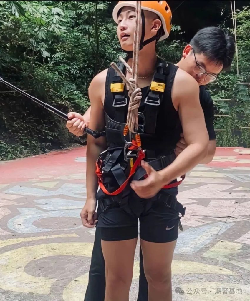 炎炎夏日 2 组实力小哥出动，教你玩爆夏天！