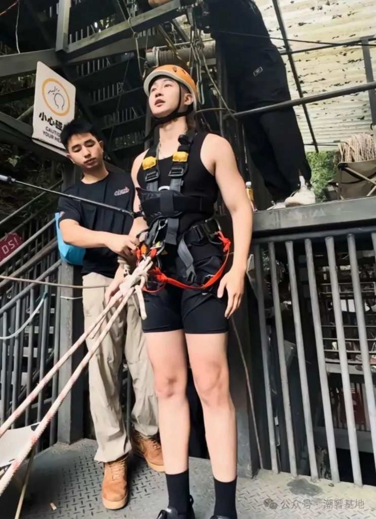 炎炎夏日 2 组实力小哥出动，教你玩爆夏天！