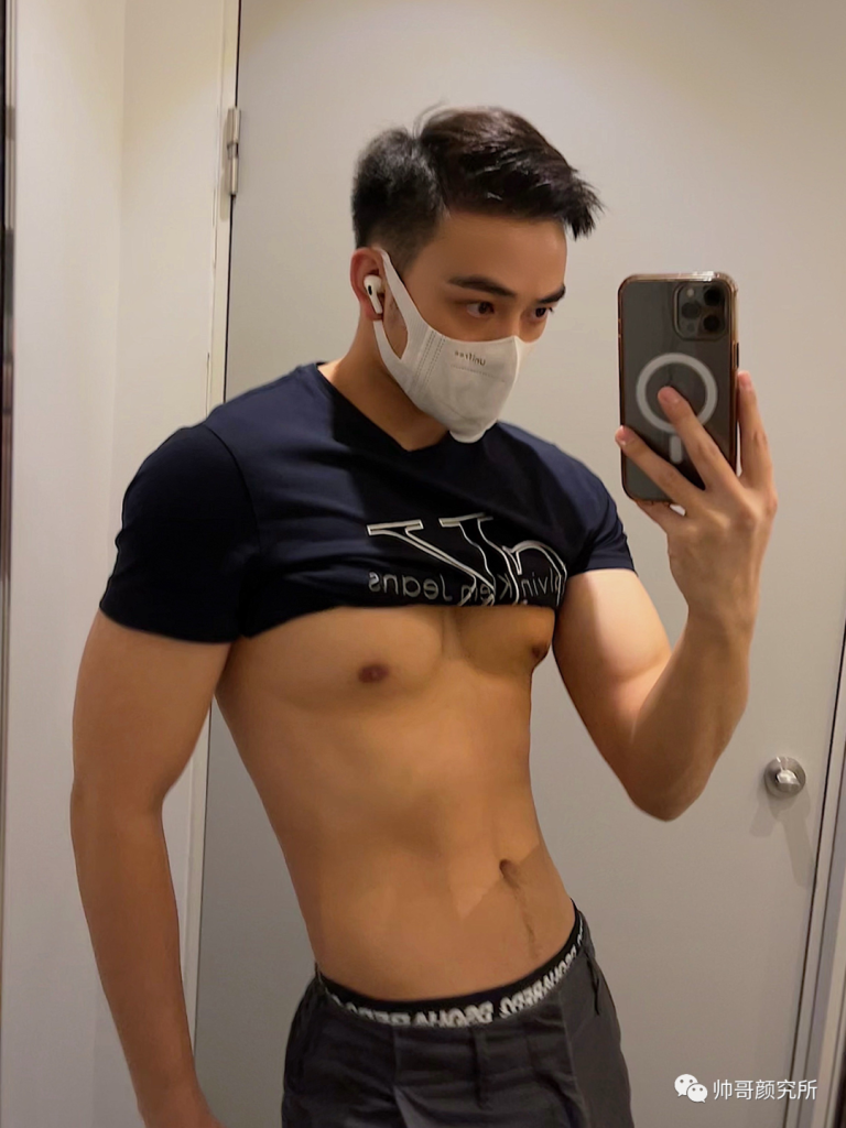 活捉花美男！没想到还是位男妈妈 | 网红帅哥