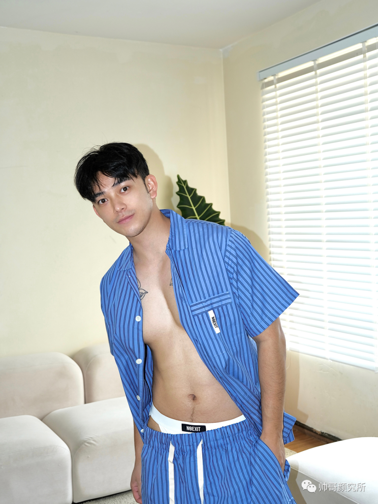 活捉花美男！没想到还是位男妈妈 | 网红帅哥