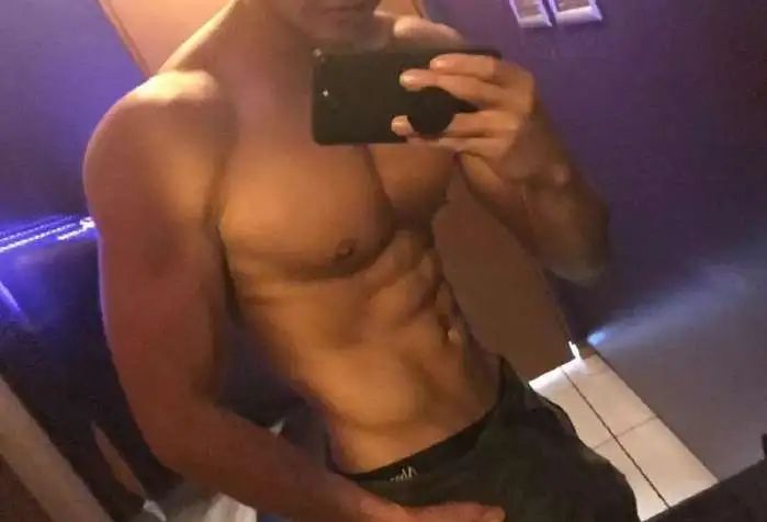 北京肌肉型男体育生